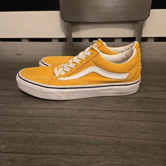 Vans Men's Mustard Yellow Sneakers - Picture 1 of 4